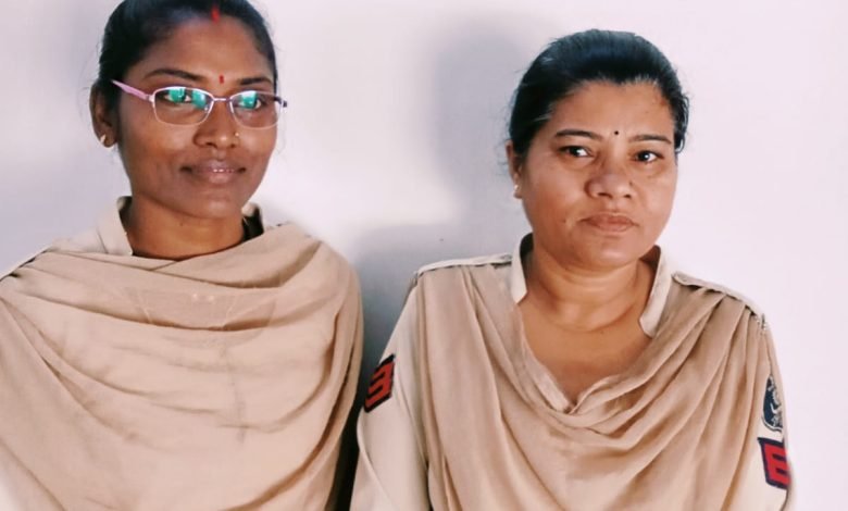 चांपा शहर में सामने आया पुलिस का मानवीय चेहरा, सड़क पर नवजात बच्चे को जन्म देने वाली गरीब मां और नवजात को पहुंचाया अस्पताल 1 KSHITITECH IMG 20240205 WA0009 KSHITITECH