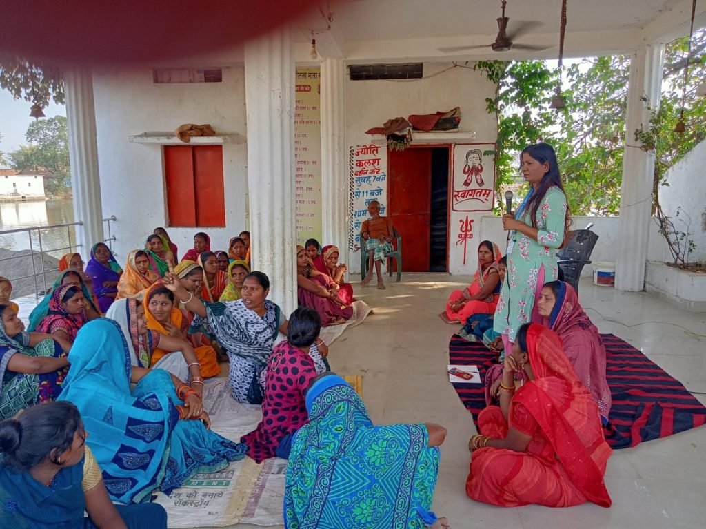 जांजगीर चापा जिले की चयनित इंद्रा फेलो मनोरमा पाटकर के द्वारा लोगों को सही मतदान और right to Vote के महत्व को लोगों के बीच जा कर विस्तार से समझाया गया 3 Console Corptech Pradakshina Consulting Pvt Ltd img 20240304 wa00185552814313162096551 Console Corptech Pradakshina Consulting Pvt Ltd