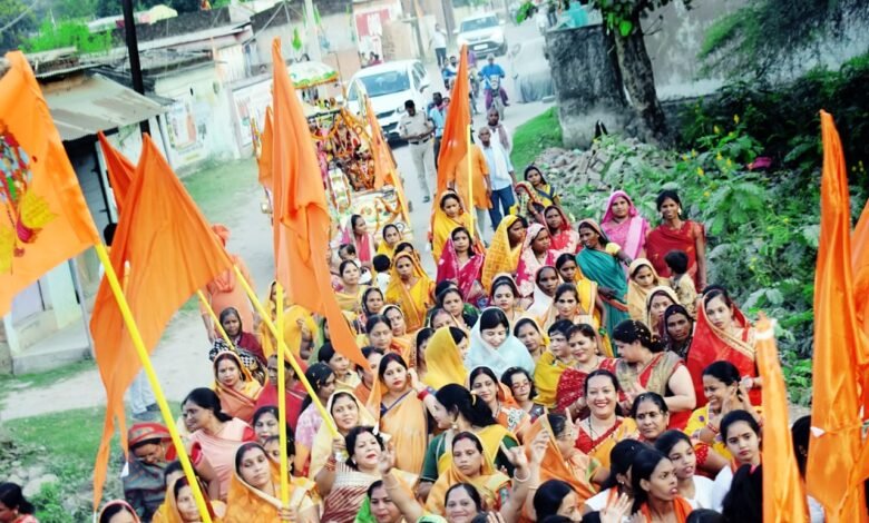 माँ चंद्रहासिनी की नगरी चंद्रपुर में प्रभु श्री राम जी की रामनवमीं धूमधाम से मनाई गई,विश्व हिंदू परिषद के तत्वाधान में नगर में डी जे,घंट पार्टी,कर्मा नृत्य और प्रभु श्री राम के दरबार की झांकी के साथ भव्य शोभायात्रा निकाली गई, 1 KSHITITECH IMG 20240418 WA0043 KSHITITECH
