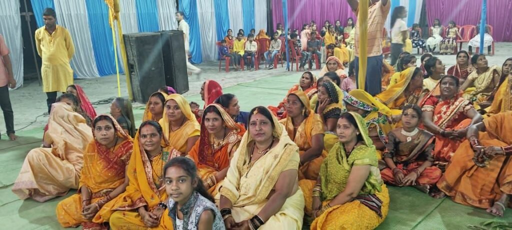 चंद्रपुर में यादव समाज द्वारा आयोजित भव्य कलश यात्रा के साथ श्रीमद्भागवत कथा का शुभारंभ हुआ। 2 KSHITITECH img 20240402 wa00056417474773683024932 KSHITITECH