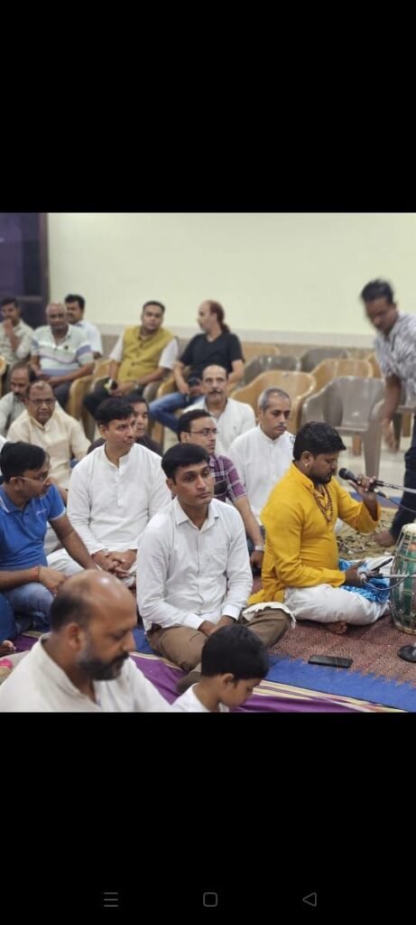आर्ट ऑफ़ लिविंग परिवार नैला जांजगीर द्वारा श्रावण मास के उपलक्ष पर रुद्राभिषेक पूजा अग्रसेन भवन नैला जांजगीर में आयोजित किया गया। 7 KSHITITECH img 20240803 wa00072878820242105017144 KSHITITECH