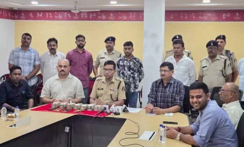 कमल विहार में 20 लाख की लूट की झूठी घटना का हुआ खुलासा, दो आरोपी गिरफ्तार 1 KSHITITECH 20 lakh ki loot1 KSHITITECH