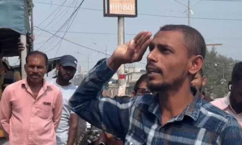 'पाकिस्तान जिंदाबाद' का नारा लगाया था, अब दी तिरंगे को 21 बार सलामी... 1 KSHITITECH 22A 67 KSHITITECH