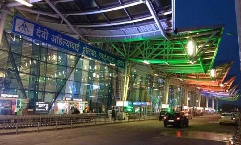 इंदौर एयरपोर्ट को बम से उड़ाने की मिली धमकी, 10 महीने में 5वीं बार ऐसा मेल मिला! 1 KSHITITECH 5A 22 KSHITITECH