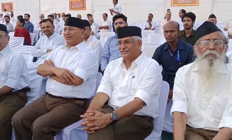 राजस्थान-जोधपुर में आरएसएस के स्थापना दिवस पर किया शस्त्र पूजन 1 KSHITITECH Rajasthan 01 2 10 KSHITITECH