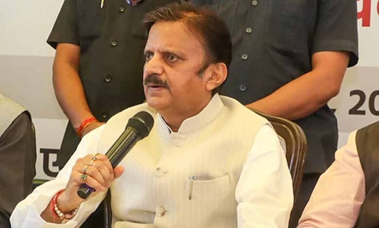 विन्ध्य क्षेत्र में औद्योगिक विकास की अपार संभावनाएँ : उप मुख्यमंत्री शुक्ल 1 KSHITITECH Rajendra Shukla 181 73 3 KSHITITECH
