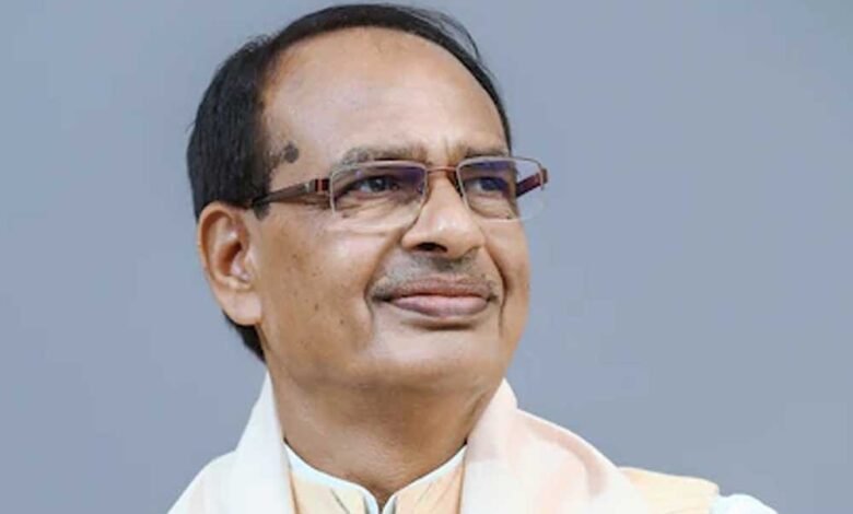 प्रधानमंत्री नरेंद्र मोदी के नेतृत्व में समाज के हर वर्ग के कल्याण के लिए काम हो रहा है : शिवराज सिंह चौहान 1 KSHITITECH Shivraj Singh Chauhan 126 3 1 KSHITITECH