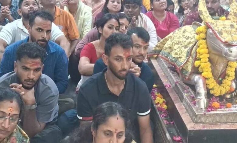 बाबा महाकाल के दरवार पर पहुंचे क्रिकेटर मयंक अग्रवाल और प्रसिद्ध कृष्णा, किए दर्शन 1 KSHITITECH ceri KSHITITECH