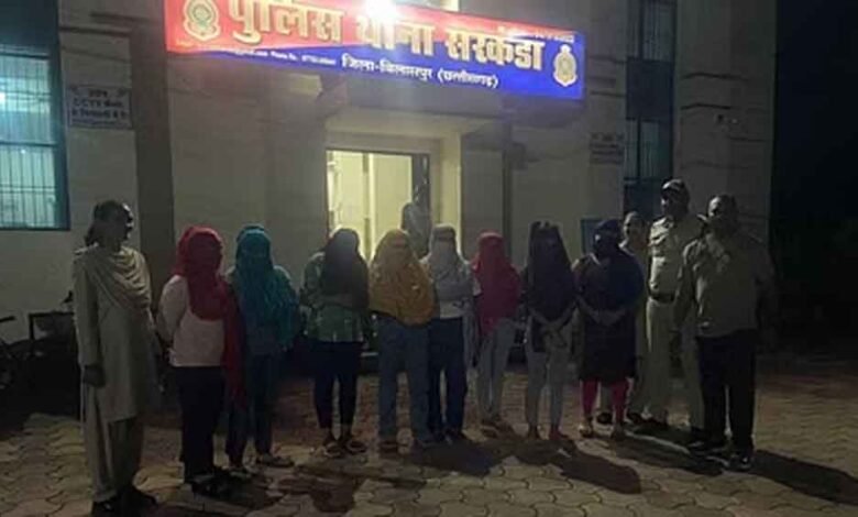 छत्तीसगढ़-बिलासपुर में मकान से अंतरराज्यीय देह व्यापार रैकट की आठ युवतियां गिरफ्तार 1 KSHITITECH chhattisgarh 01 2 7 KSHITITECH