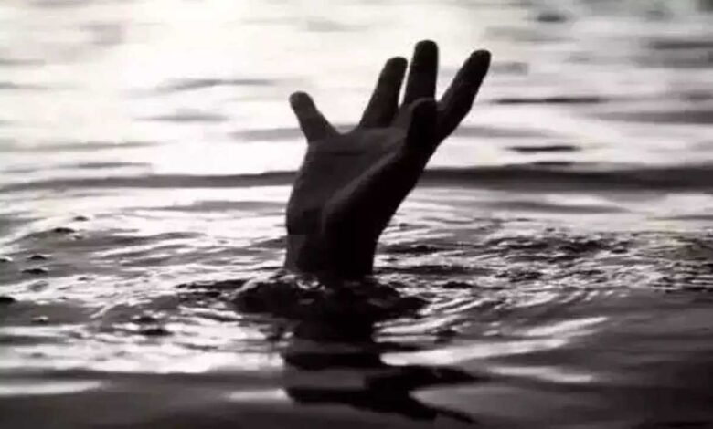 दुर्गा विसर्जन के दौरान मध्य प्रदेश में 3 की मौत, उमरिया में नदी में डूबे दो युवक, दतिया में एक की गई जान 1 KSHITITECH dubne se mot2 1 KSHITITECH
