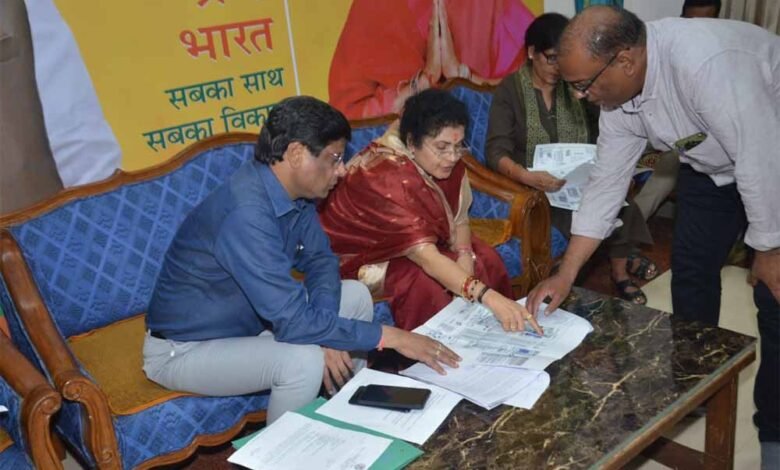 विकास कार्यक्रम में तेजी लाए, लापरवाही पर होगा एक्शन: राज्यमंत्री श्रीमती गौर 1 KSHITITECH krishna 1 KSHITITECH