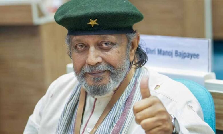 नई प्रतिभायें कभी हिम्मत न हारे, सपना देखना बंद नहीं करें : मिथुन चक्रवर्ती 1 KSHITITECH mithun KSHITITECH