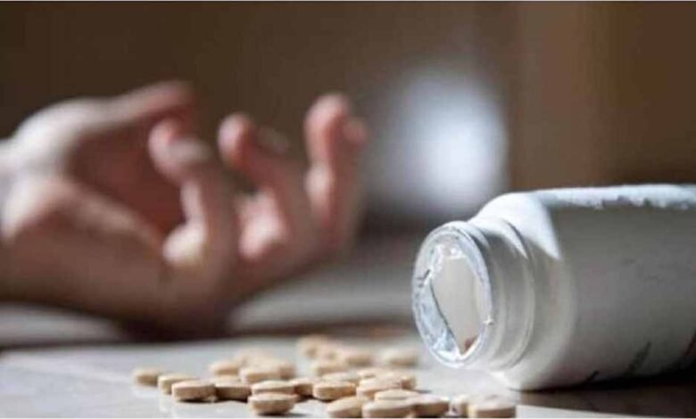 अकेली देखकर गांव के व्यक्ति ने युवती से किया रेप, दहशत में पीडि़ता ने जहर खाकर जान दी 1 KSHITITECH mu1 2 KSHITITECH