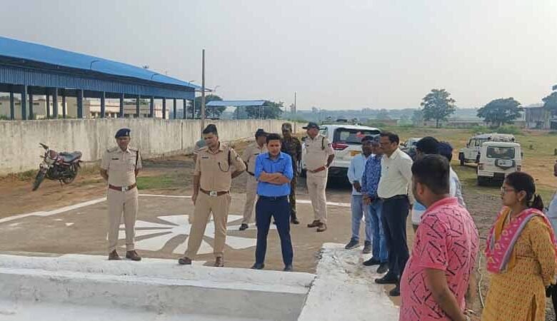 दशहरा के दृष्टिगत रखते हुए कलेक्टर एवं पुलिस अधीक्षक के द्वारा सुरक्षा व्यवस्था का लिया गया जायजा 1 KSHITITECH niri KSHITITECH
