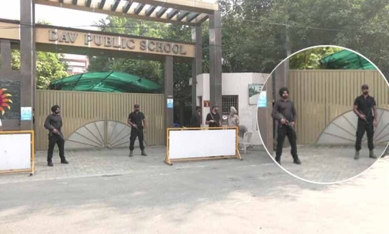 पंजाब के स्कूल को बम से उड़ाने की धमकी को लेकर सनसनीखेज खुलासा, मामले की जांच शुरू 1 KSHITITECH school1 1 KSHITITECH