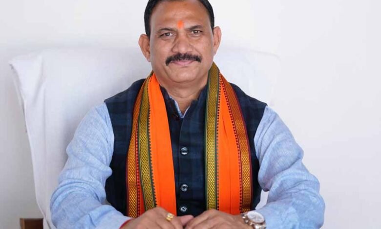 एमसीबी जिले के समस्त सामुदायिक स्वास्थ्य केंद्रों में मिल रही है सीजेरियन प्रसव की सुविधा: स्वास्थ्य मंत्री 1 KSHITITECH shyam bihari jaiswal1 KSHITITECH