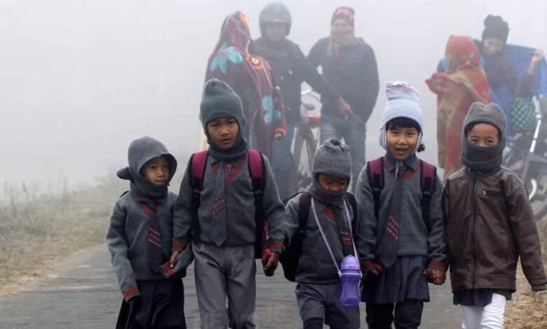 आ गई सर्दी! मध्य प्रदेश में स्कूलों का समय बदला, भोपाल में 8 बजे के बाद खुलेंगे विद्यालय, पचमढ़ी में पारा 10 डिग्री से नीचे 1 KSHITITECH 18A 35 KSHITITECH