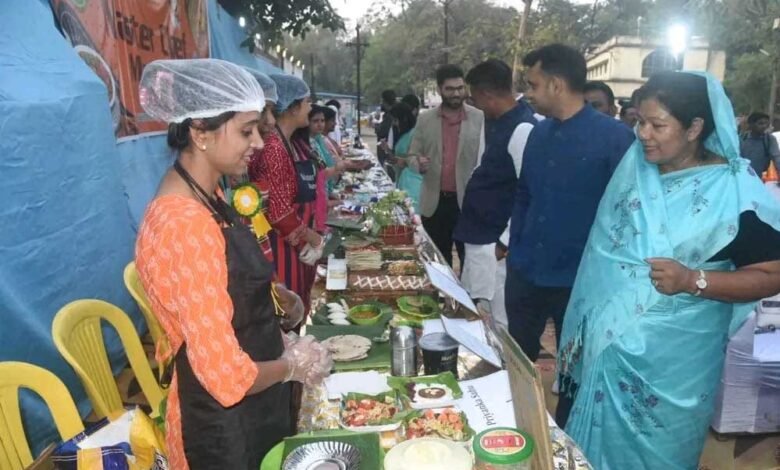 जिले में दो वर्षो से हो रहा है फूड फेस्टिवल का आयोजन 1 KSHITITECH 19A 11 KSHITITECH