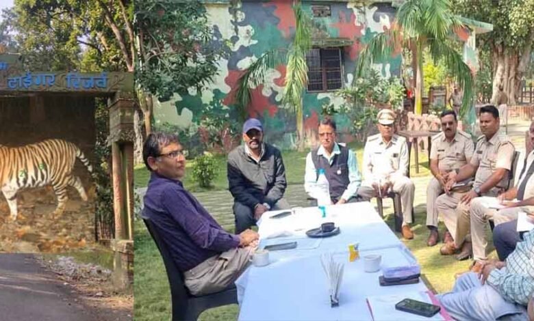 सुरक्षा व सूचना के लिए एटीआर प्रबंधन की नई पहल, लगाए वन्य प्राणी विचरण बोर्ड 1 KSHITITECH 2 109 KSHITITECH