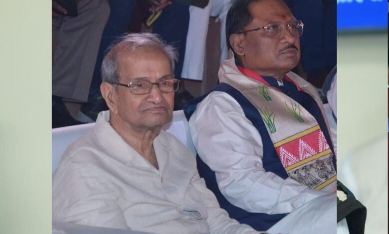 मुख्यमंत्री की संवेदनशीलता छू गई दिल वालों की नगरी दिल्ली के लोगों को भी 1 KSHITITECH 22 A 15 1 KSHITITECH