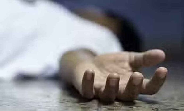 छत्तीसगढ़-रायगढ़ के सत्तीगुड़ी चौक में मिली अज्ञात बुजुर्ग की लाश 1 KSHITITECH Chhattisgarh 04 2 21 KSHITITECH