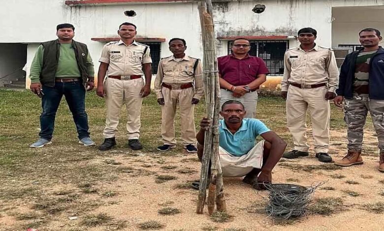 छत्तीसगढ़-बलरामपुर में करंट से हुई थी जंगली हाथी की मौत पर आरोपी गिरफ्तार 1 KSHITITECH Chhattisgarh 09 2 8 KSHITITECH