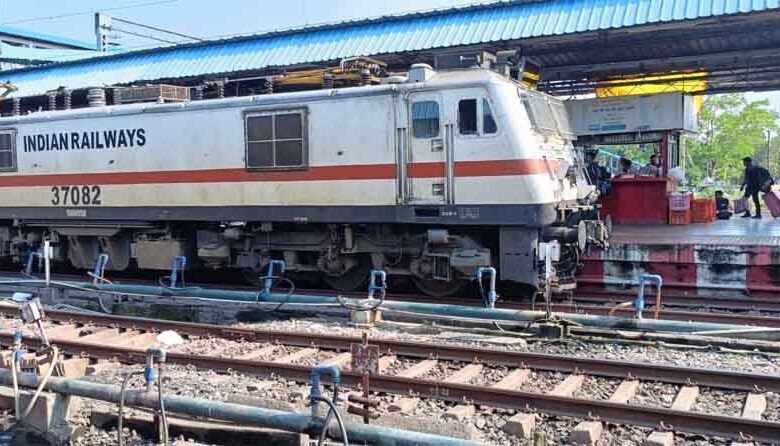 छत्तीसगढ़-बिलासपुर से गुजरने वाली 4 ट्रेनें रद्द 1 KSHITITECH Chhattisgarh 09 3 17 KSHITITECH
