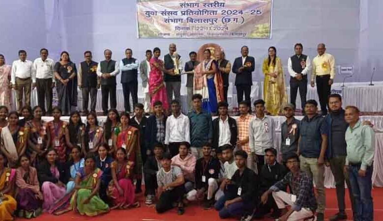 छत्तीसगढ़-बिलासपुर में युवा सांसद में देश के ज्वलंत मुद्दों पर हुई चर्चा 1 KSHITITECH Chhattisgarh 10 2 17 KSHITITECH