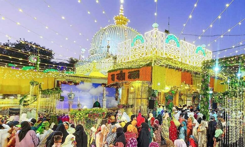 अजमेर शरीफ दरगाह के नीचे शिवमंदिर होने का दावा करते हुए अदालत में याचिका दायर किए जाने को लेकर नया विवाद 1 KSHITITECH ajmer1 KSHITITECH