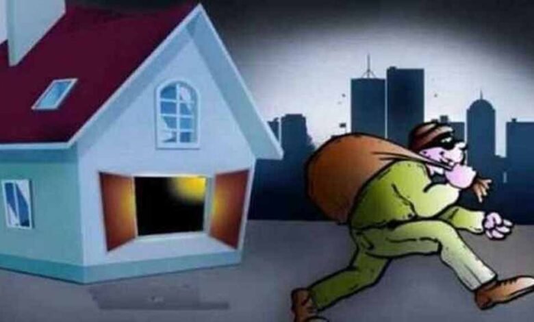 लुधियाना में चोरों के हौसले इतने बुलंद हो गए हैं कि बेखौफ होकर वारदात को अंजाम दे रहे 1 KSHITITECH demo2 KSHITITECH