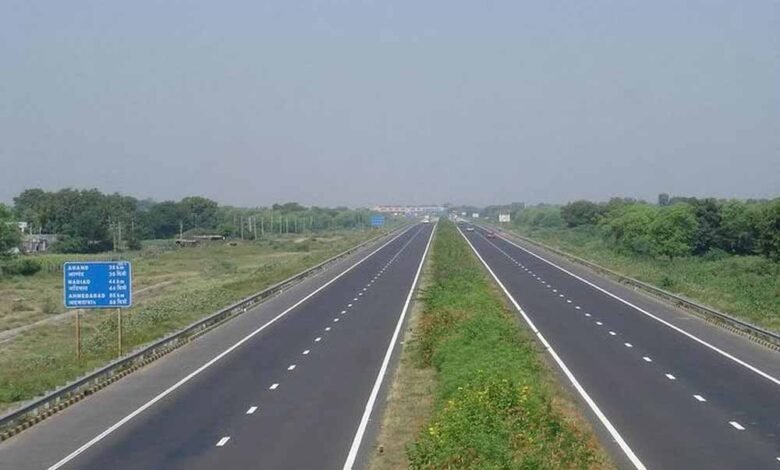 दिल्ली-देहरादून एक्सप्रेसवे की एलिवेटेड रोड की तरह एक और सड़क बनेगी 1 KSHITITECH highway1 KSHITITECH