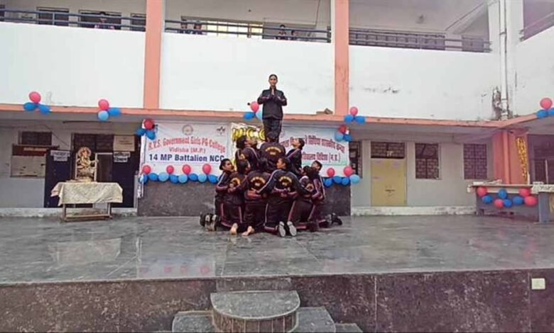 कन्या महाविद्यालय में एनसीसी दिवस पर प्रेरक और जीवंत कार्यक्रमों का आयोजन हुआ 1 KSHITITECH kanya KSHITITECH