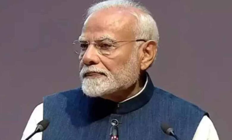 75वें संविधान दिवस के मौके पर मोदी सुप्रीम कोर्ट के कार्यक्रम में पहुंचे, कहा-भारतीयों को त्वरित न्याय मिले 1 KSHITITECH modi1 12 KSHITITECH