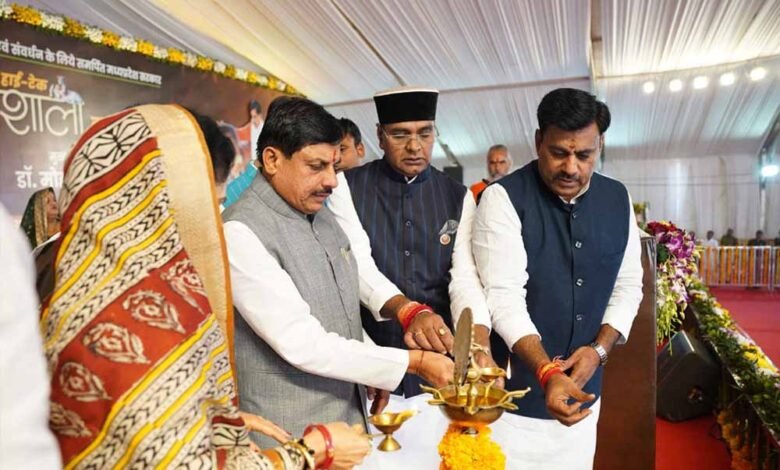 घर-घर बछिया उपलब्ध कराकर दुग्ध उत्पादन को बढ़ाया जाएगा: मुख्यमंत्री डॉ. यादव 1 KSHITITECH mohan1 12 KSHITITECH
