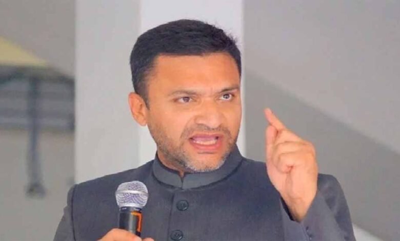 मुस्लिम आरक्षण लागू करने की मांग भी उठाई, महाराष्ट्र में मराठा आरक्षण को हमारा समर्थन: अकबरुद्दीन ओवैसी 1 KSHITITECH owesi2 1 KSHITITECH
