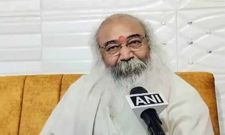चुनाव के नतीजों को देखकर आचार्य प्रमोद कृष्णम ने पार्टी पर तंज कसा, विपक्ष का नेता बनने लायक नहीं छोड़ा 1 KSHITITECH pramod2 KSHITITECH