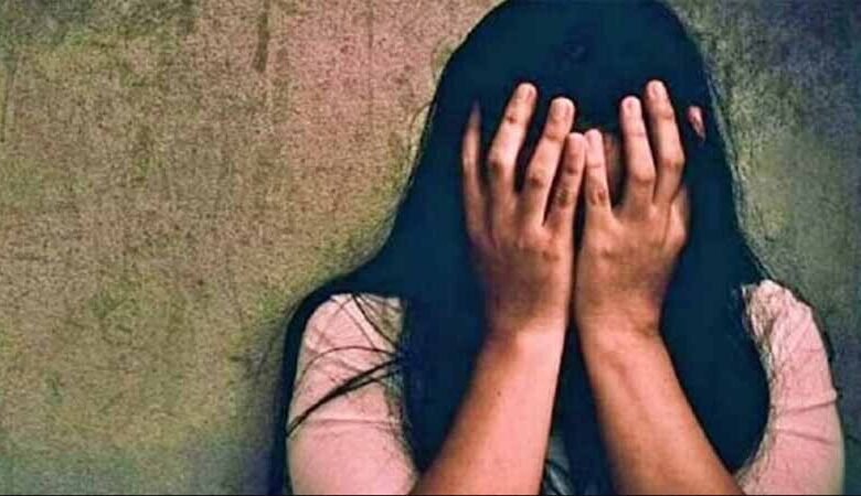 इंसानियत हुई शर्मसार : शहीद सैनिक की पत्नी से भतीजे ने किया रेप, ब्लैकमेल कर ऐंठे 39 लाख 1 KSHITITECH rape6 1 KSHITITECH