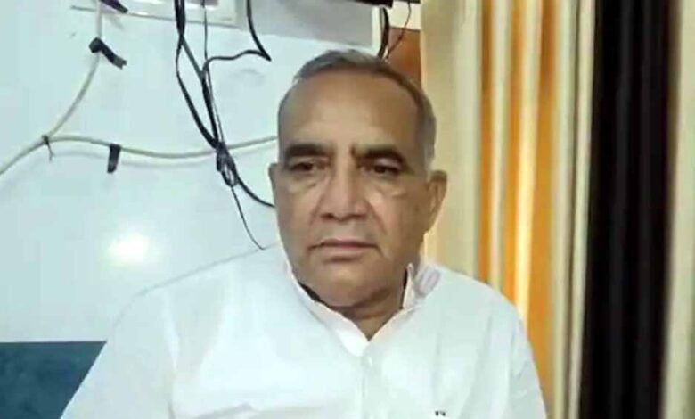 मध्यप्रदेश में उपचुनाव हारते ही वन मंत्री रामनिवास रावत ने दिया मंत्री पद से इस्तीफा 1 KSHITITECH rawat1 KSHITITECH