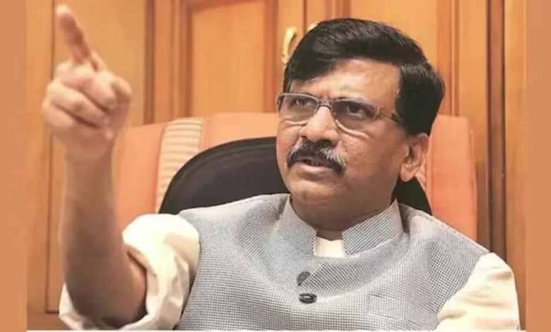 संजय राउत ने महायुती पर लगाए गंभीर आरोप, कहा- चुनाव में बांटा जा रहा पैसा, चुनाव आयोग को भी लपेटा 1 KSHITITECH sanjay1 2 KSHITITECH