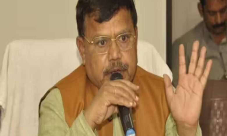 सतत एवं निर्वाध विद्युत आपूर्ति ही हमारा ध्येय: प्रद्युम्न सिंह तोमर 1 KSHITITECH tomar 1 KSHITITECH