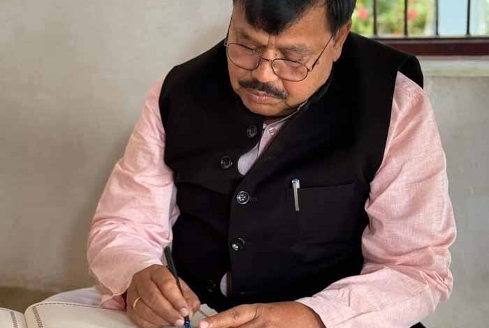 ऊर्जा मंत्री श्री तोमर ने किया साबरमती आश्रम अहमदाबाद का भ्रमण 1 KSHITITECH tomar 3 KSHITITECH