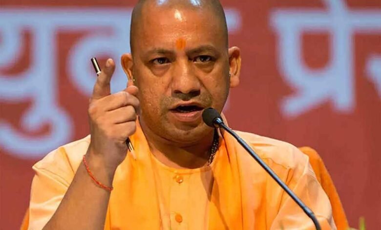 प्रयागराज महाकुंभ जैसा विशाल जन समागम इसे बड़ा मंच प्रदान कर रहा है, यूपी में 45 हजार से ज्यादा परिवारों को मिलेगा रोजगार 1 KSHITITECH yogi1 KSHITITECH