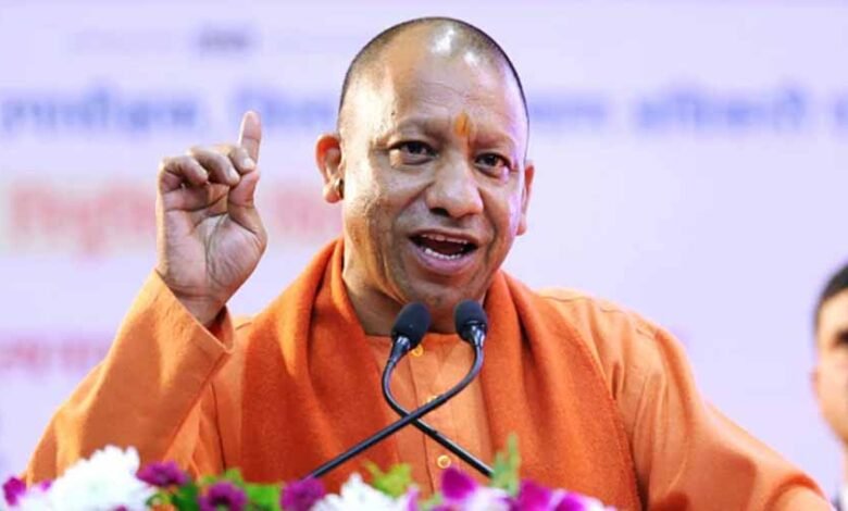 लखनऊ में आयोजित कृषि भारत 2024 कार्यक्रम में मुख्यमंत्री योगी बोले- 'नई तकनीक अपनाएं किसान, चार गुना बढे़गा प्रोडक्शन' 1 KSHITITECH yogi1 9 KSHITITECH
