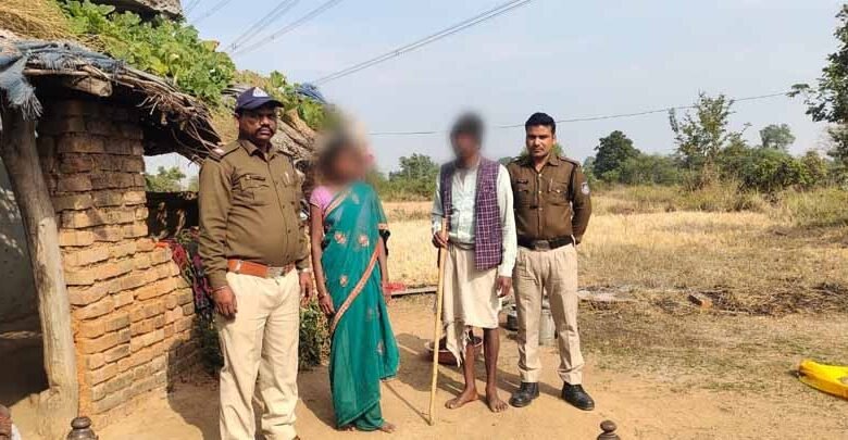 33 वर्षीय गुमशुदा महिला को कोतवाली अनूपपुर पुलिस द्वारा दस्तयाब कर परिजनो के किया सुपुर्द 1 KSHITITECH 1 273 KSHITITECH
