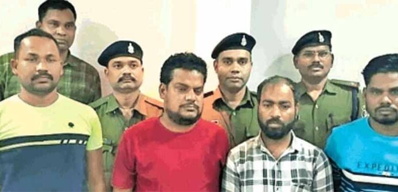 फर्जी नियुक्ति पत्र देकर बेरोजगारों से ठगे करोड़ों रुपये, चार गिरफ्तार 1 KSHITITECH 1 343 KSHITITECH