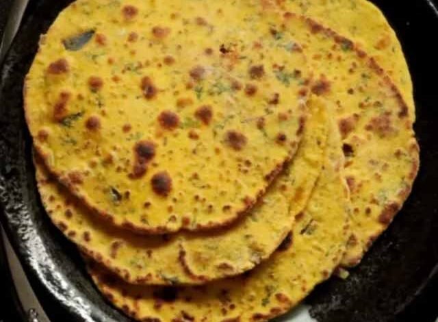 रोज रोटी खाकर बोर हो गए तो बनाएं ढाबे जैसी मिस्सी रोटी 1 KSHITITECH 1 794 KSHITITECH