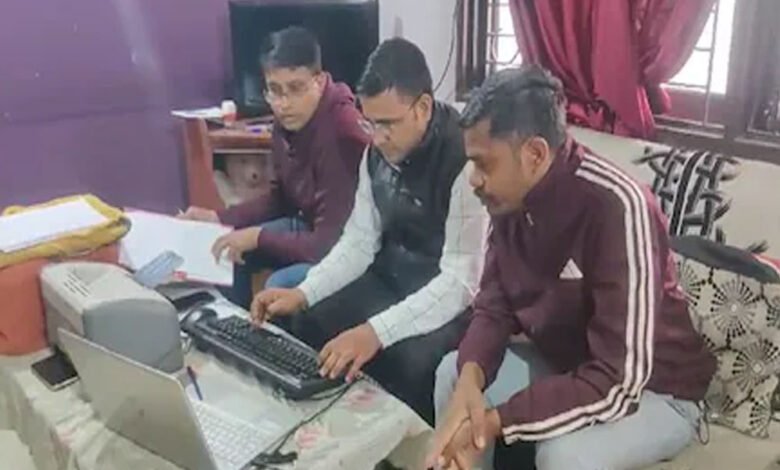 लोकायुक्त की बड़ी कार्रवाई, कनीराम मंडलोई के सहायक प्रबंधक के घर छापा 1 KSHITITECH 23A 36 1 KSHITITECH