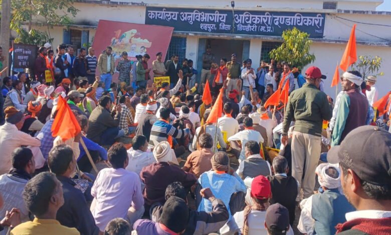 मुख्यमंत्री और कलेक्टर के नाम ज्ञापन में किसानों ने रखी बिजली,पानी,समर्थन मूल्य की मांग 1 KSHITITECH 31A 53 1 KSHITITECH