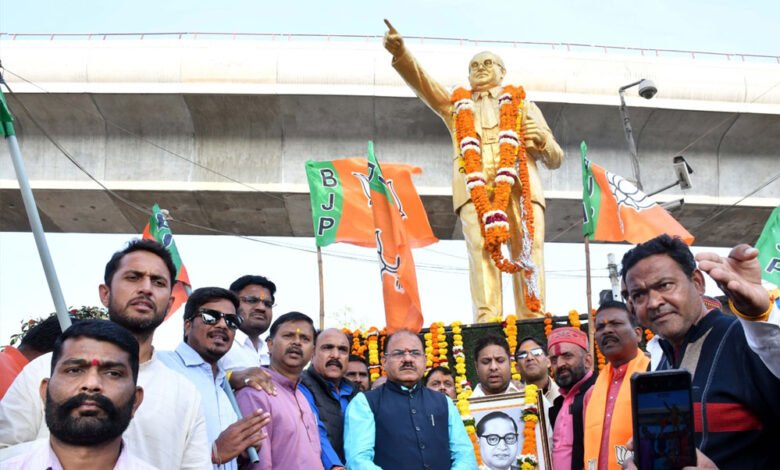 संविधान निर्माता ने देश को राष्ट्रीय एकता और अंखडता को एक सूत्र में पिरोया-श्री भगवानदास सबनानी 1 KSHITITECH 7A 31 KSHITITECH