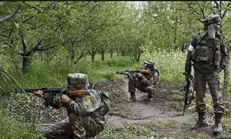 छत्तीसगढ़-बीजापुर में नक्सली मुठभेड़ में एक माओवादी ढेर और दो जवान घायल 1 KSHITITECH Chhattisgarh 04 2 8 KSHITITECH